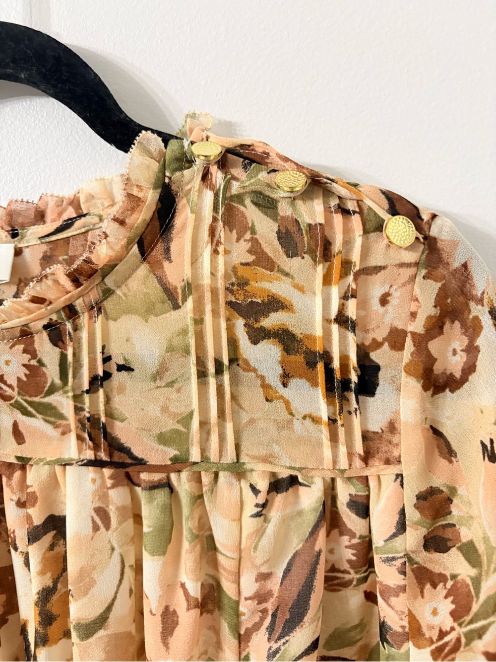 ARITZIA WILFRED Lourdes Floral Blouse Babydoll Soft Boho Romantic Office Chic M - Picture 4 of 6